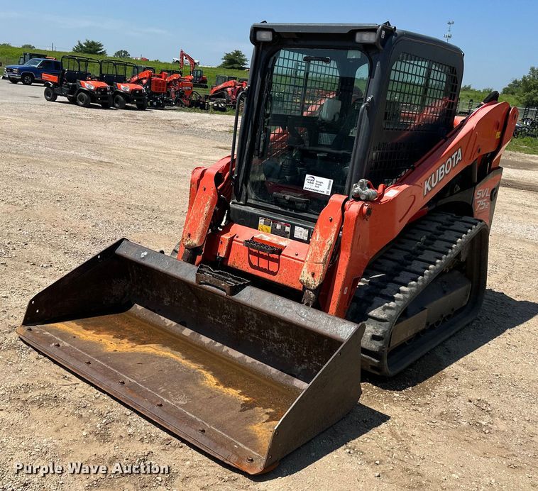 2019 Kubota SVL75-2  tracked skid steer loader - DO5059