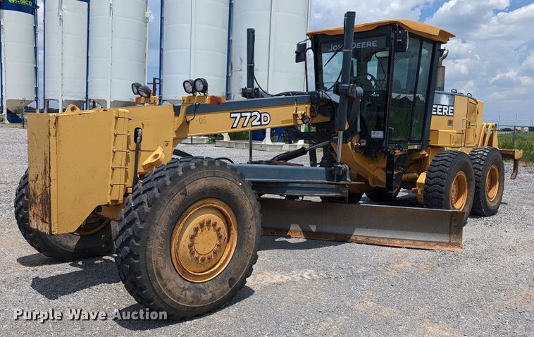 2007 John Deere 772D  motor grader - DR6974