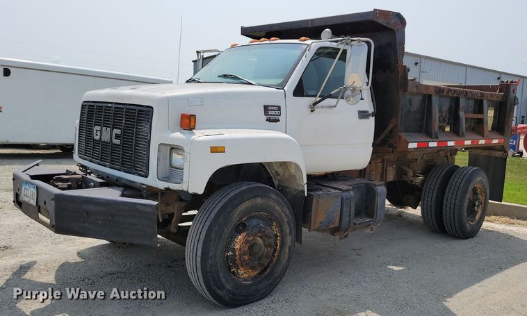 2000 GMC C8500  dump truck - JO9213