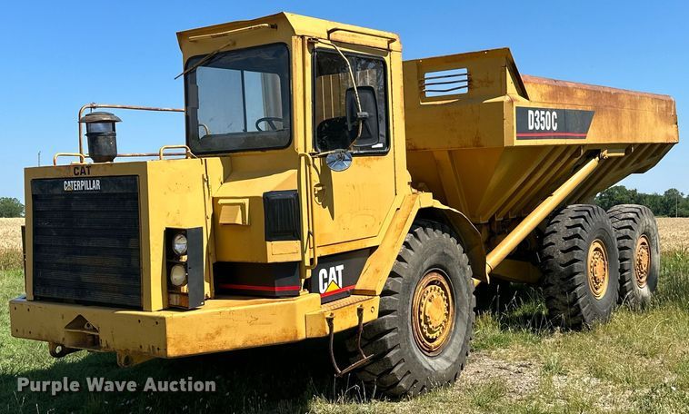1988 Caterpillar D350C  haul truck - MB9582