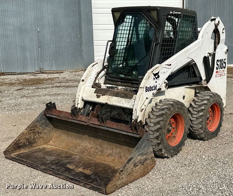 2004 Bobcat S185  skid steer loader - MB9589