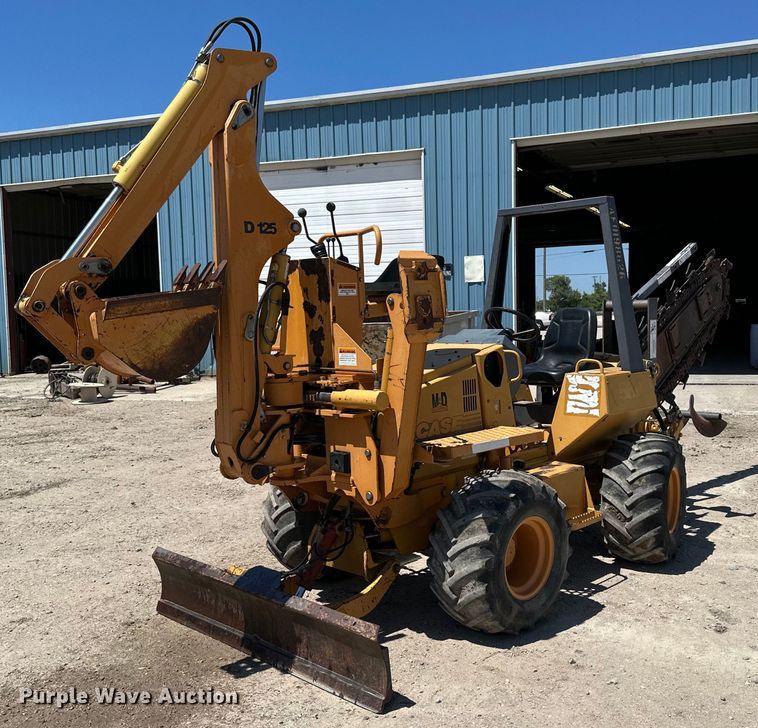 1997 Case 560  trencher - NP9746