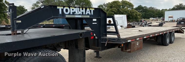 2004 Top Hat  equipment trailer - OC9067