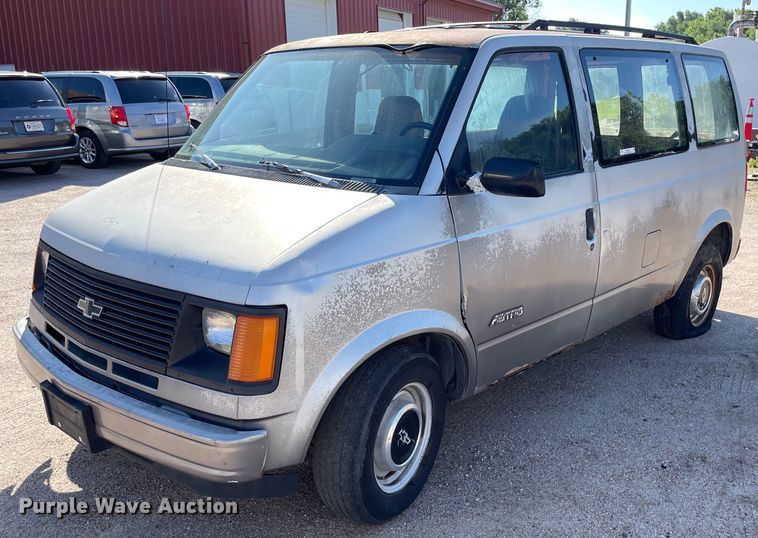 1991 Chevrolet Astro  van - ME9884