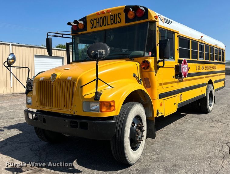 2004 International 3000  school bus - NY9263