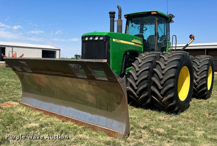 2007 John Deere 9520  4WD tractor - DN4674