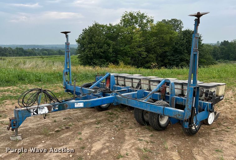 Kinze 2000DF  split row no-till planter - DO2194