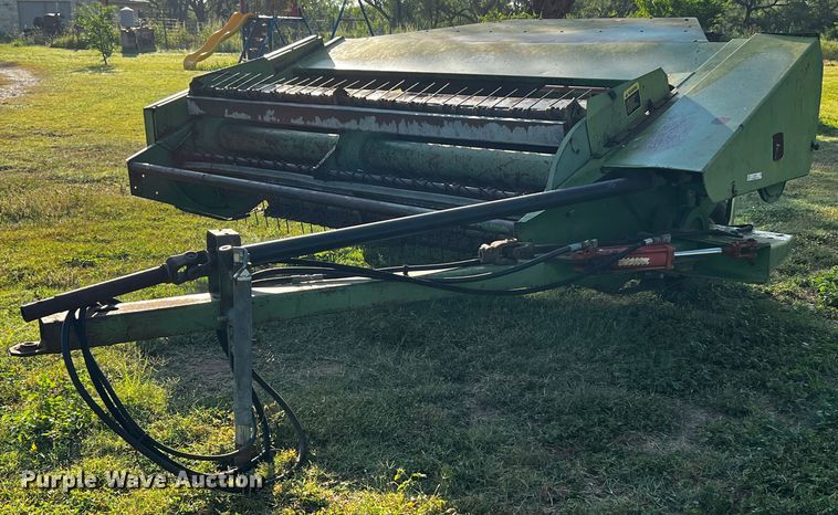 1993 John Deere 1219  swather / windrower - LF9325