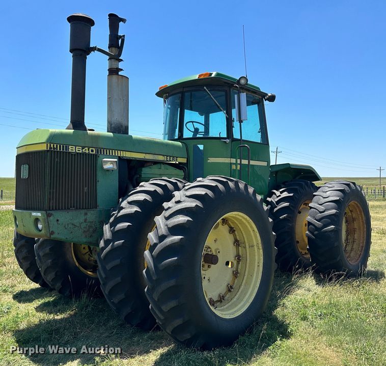 1981 John Deere 8640  4WD tractor - NE9032