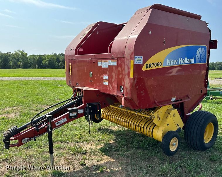 New Holland BR7060  round baler - OC9041