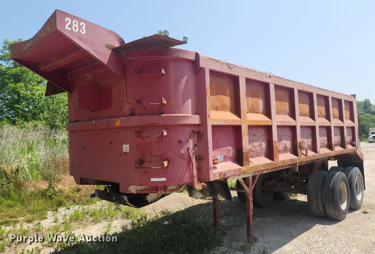 1980 Hilbilt  end dump trailer - OK9574