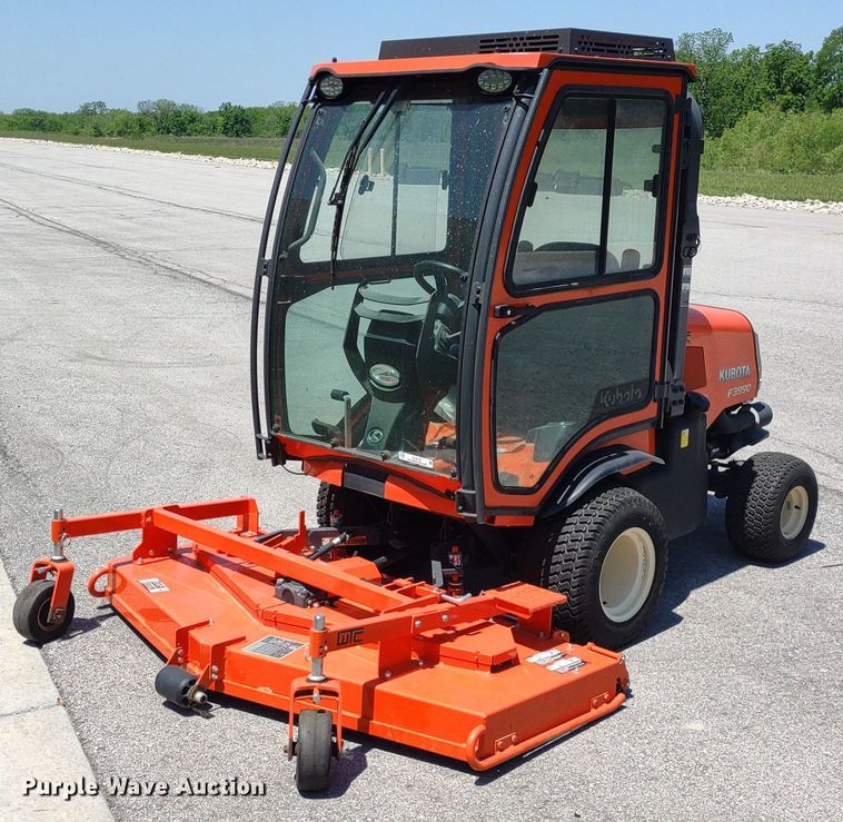 2020 Kubota F3990  lawn mower - LL9172