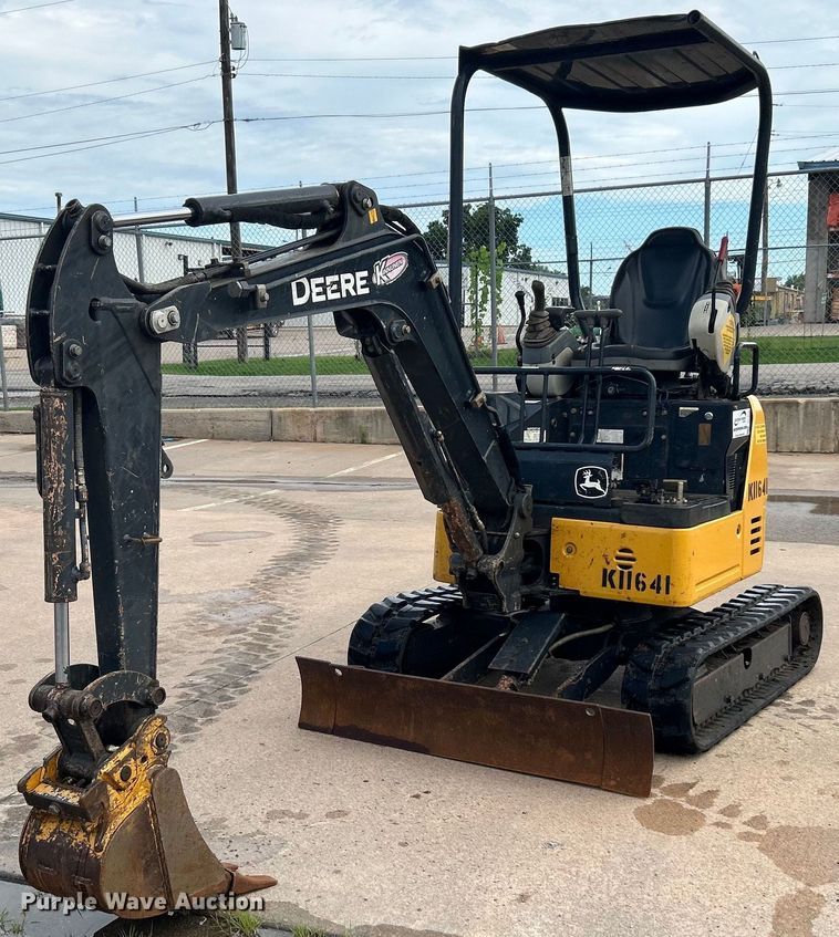 2016 John Deere 17G  mini excavator - DI7896