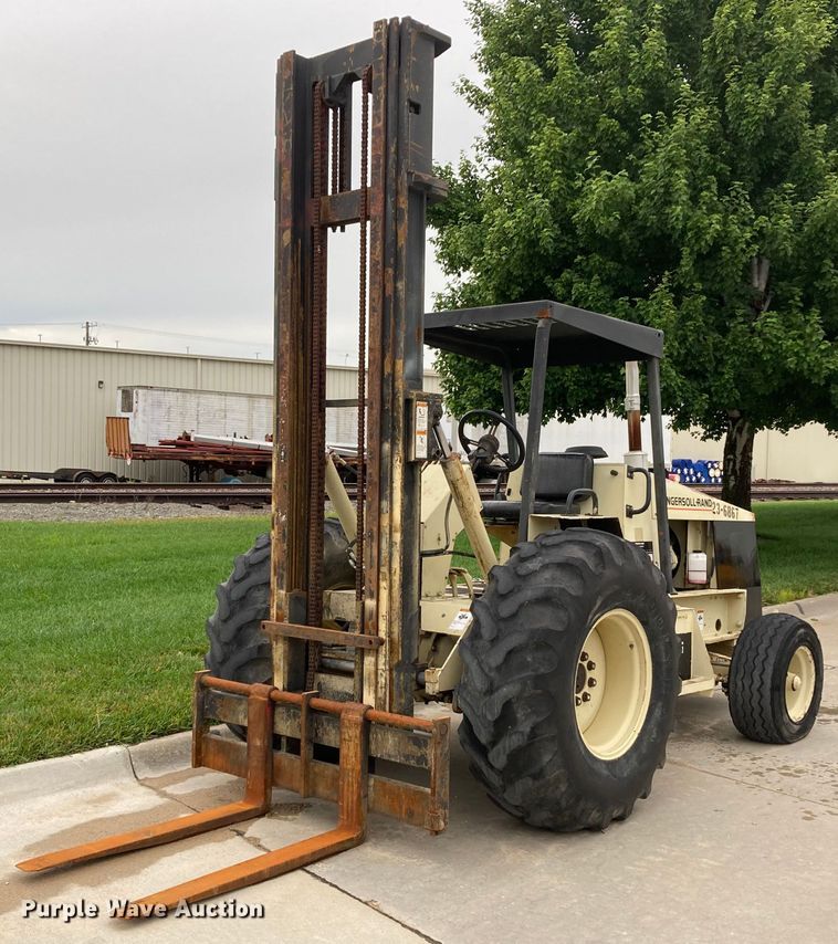 1998 Ingersoll Rand RT-708G  forklift - DJ6180