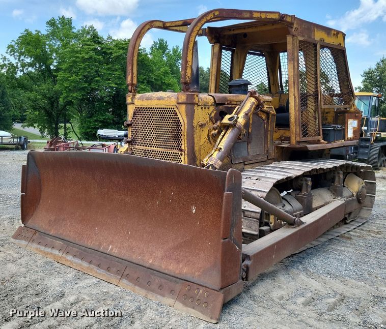 1975 Caterpillar D7G  dozer - DP5202