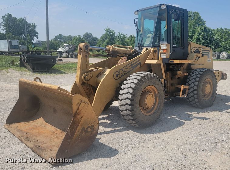 1997 Case 621B  wheel loader - JL9315
