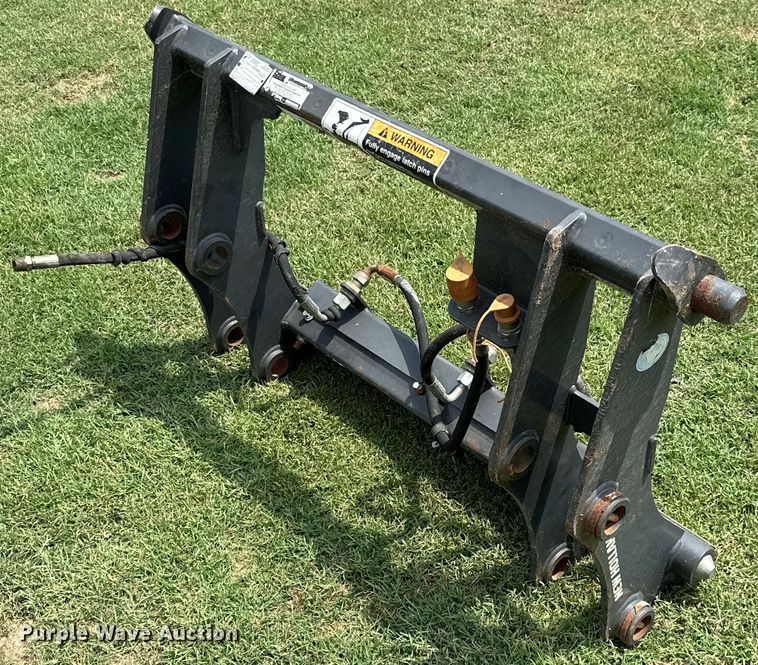 2006 Paladin 87365241  quick coupler - MB9651