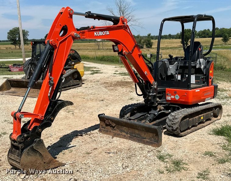 2020 Kubota KX033-4  mini excavator - MB9680
