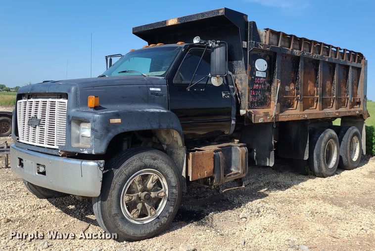 1991 Chevrolet Kodiak  dump truck - NX9634