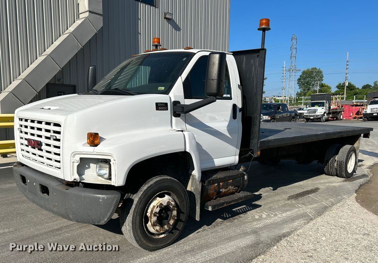 2007 GMC C6500  flatbed truck - OK9608