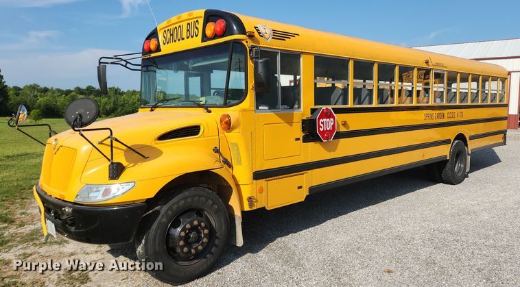 2005 International CE200  school bus - OK9591
