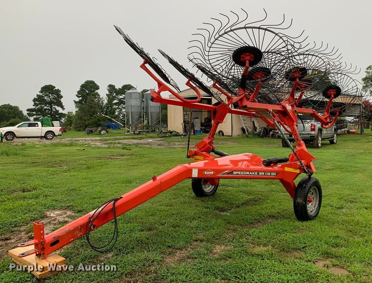 Kuhn SR112 GII  hay rake - LH9758