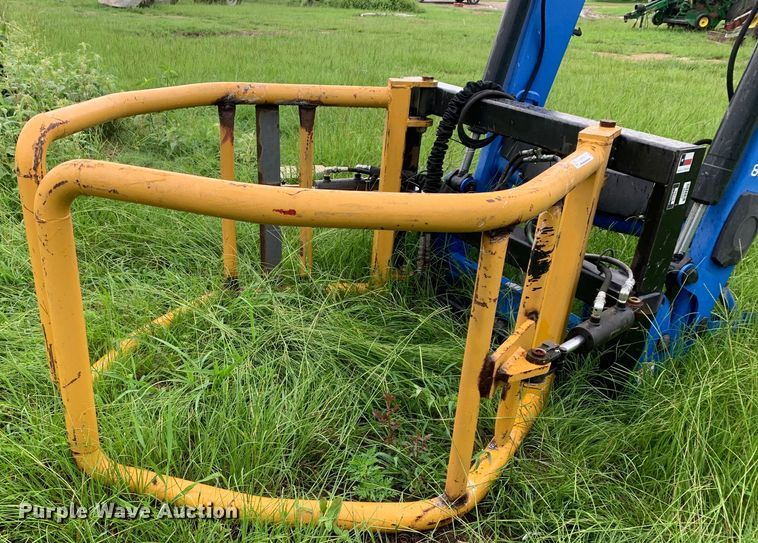 ArmstrongAg R1980  bale grabber - LH9764