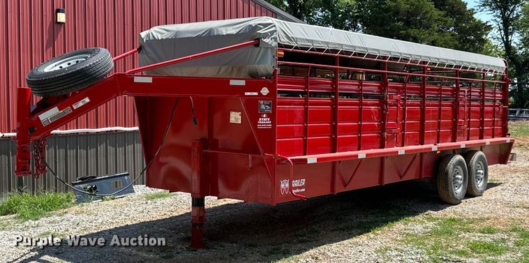 2018 W-W  livestock trailer - MB9678