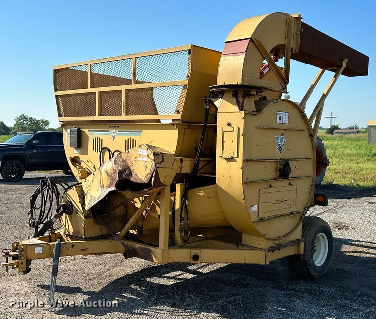 1999 Vermeer Top Gun  bale processor - MB9701