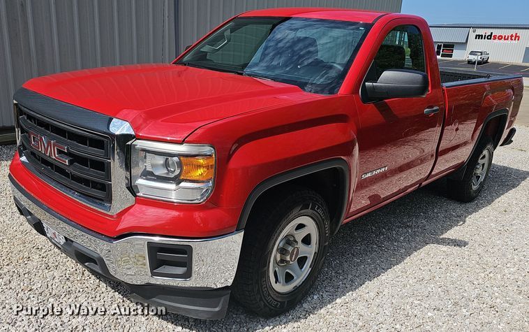 2014 GMC Sierra 1500  pickup truck - DR3409
