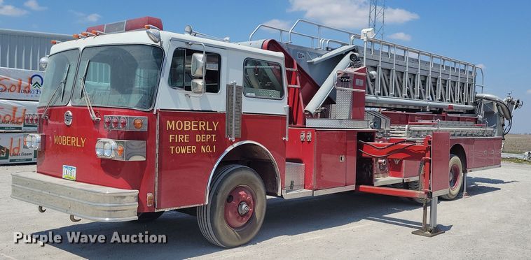 1984 Sutphen TS-1004  aerial platform fire truck - MO9718
