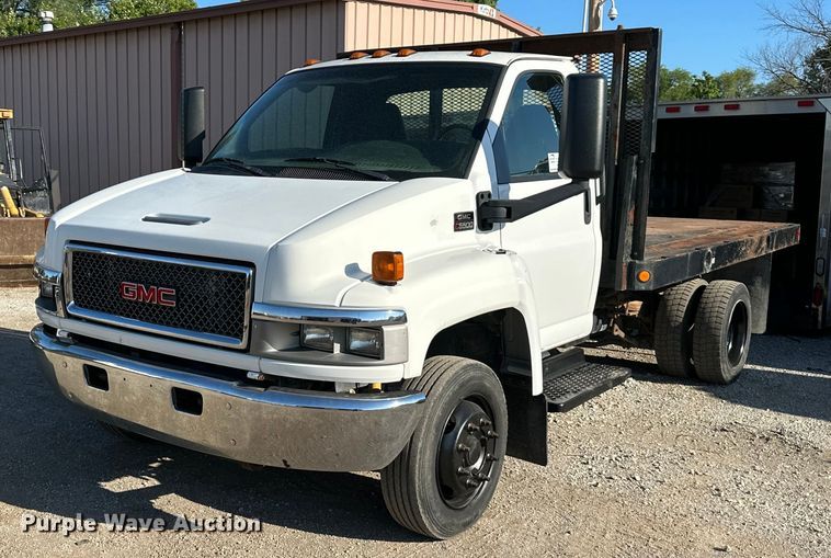 2008 GMC C5500  flatbed truck - DS2041