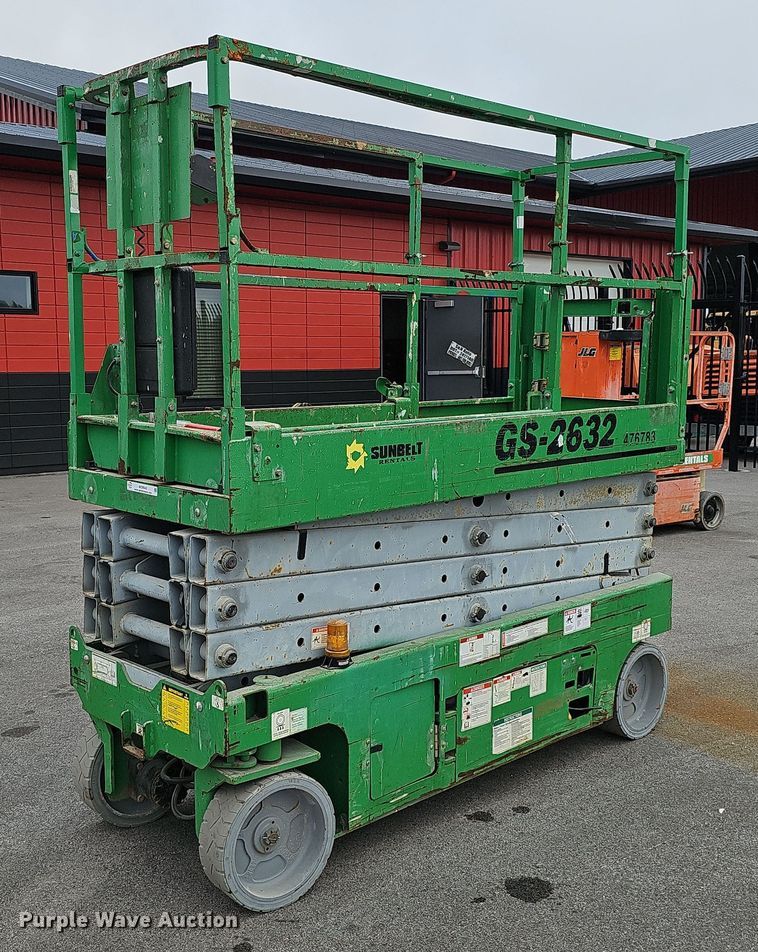 2012 Genie GS-2632  scissor lift - MD9940