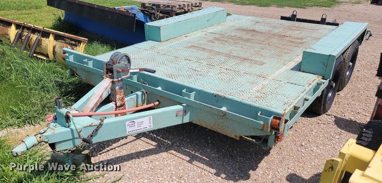 1984 Car Mate  utility trailer - DQ7528