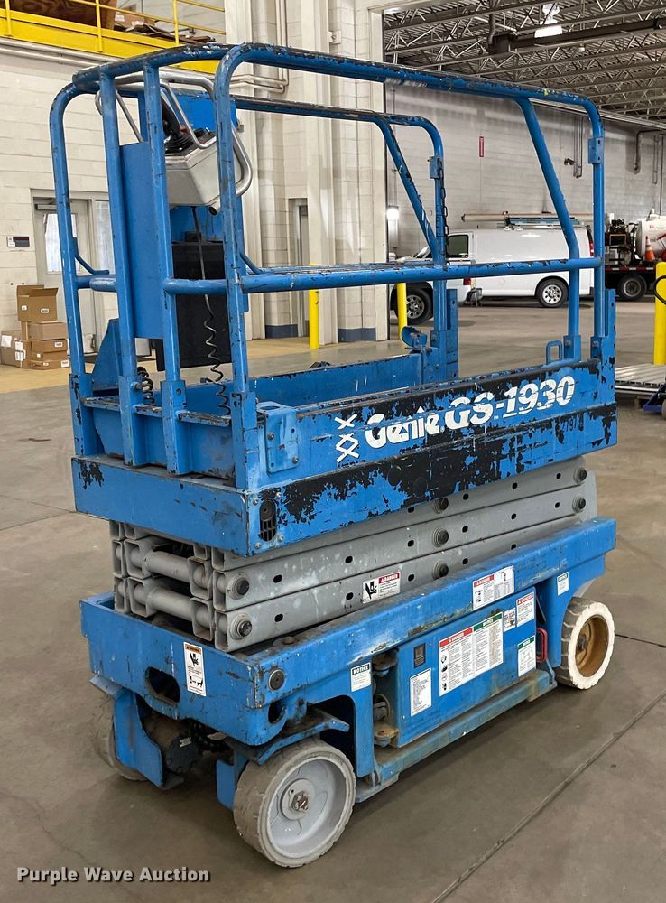 1998 Genie GS-1930  scissor lift - LS9508