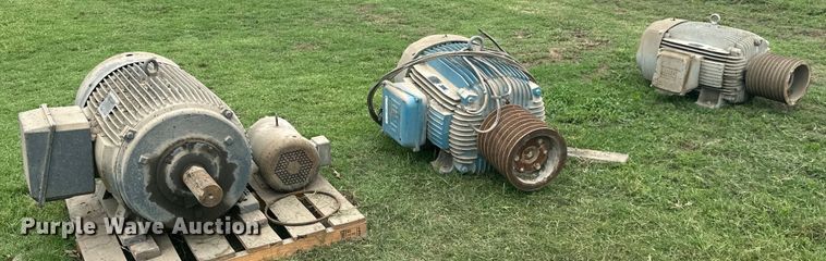 (4) electric motors - MB9776