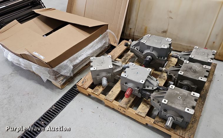 SnoGo parts - MD9916