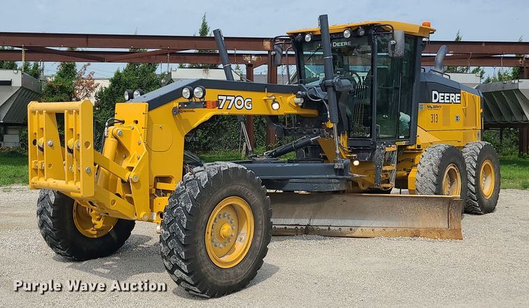 2016 John Deere 770G  motor grader - MG9588