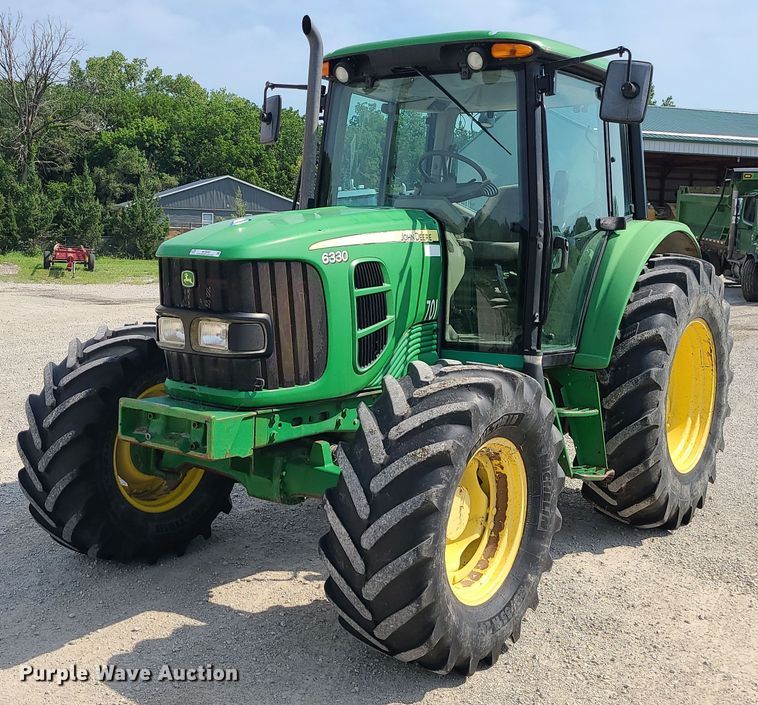 2008 John Deere 6330  MFWD tractor - MG9590