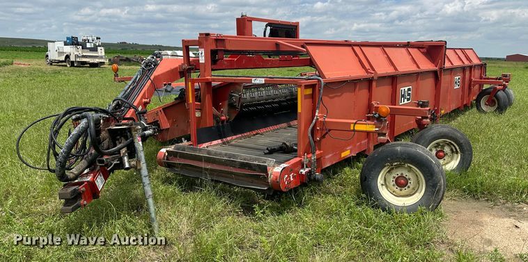 H&S TWM12  hay merger - DM2581