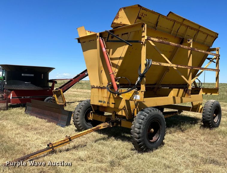 Dual 5100  silage dump wagon - DQ1348