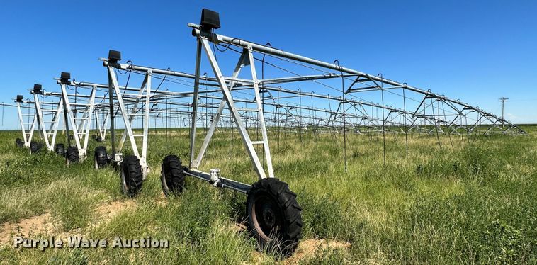 Valley 4271  irrigation system - DQ1355