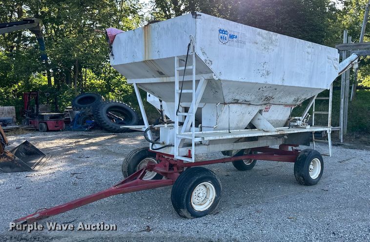 Simonson SMC  fertilizer tender - JW9998