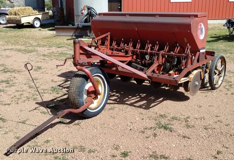 International  grain drill - LP9646