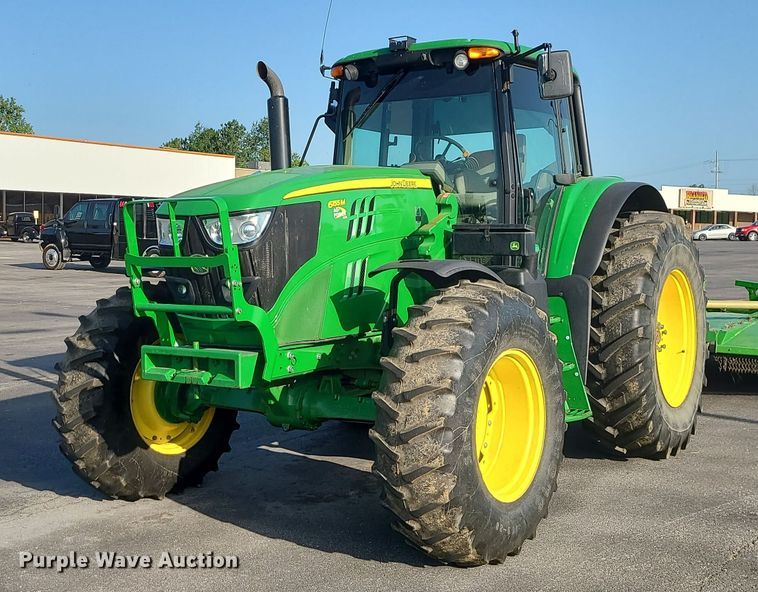 2017 John Deere 6155M  MFWD tractor - MG9637