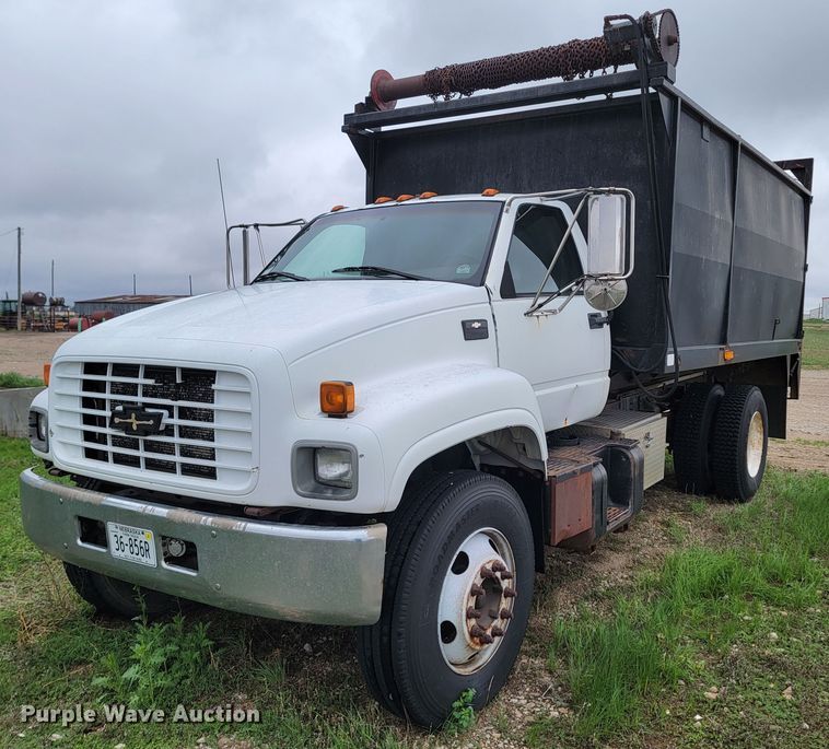 2002 Chevrolet C6500  dump truck - ML9369