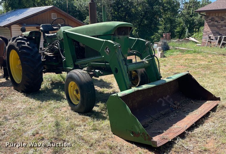 John Deere 4010  tractor - NT9418
