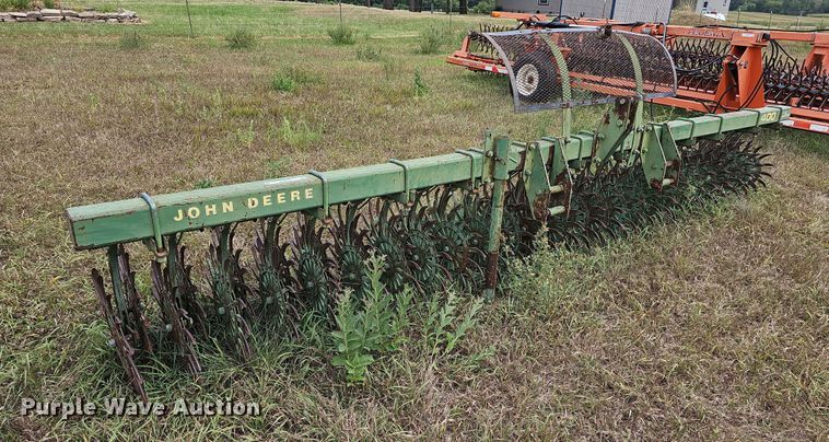 John Deere 400  rotary hoe - NU9069
