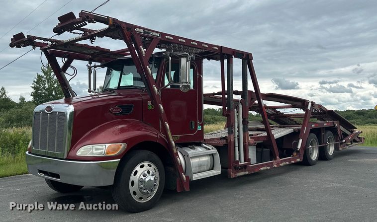 2006 Peterbilt 335  car carrier truck - MQ9297