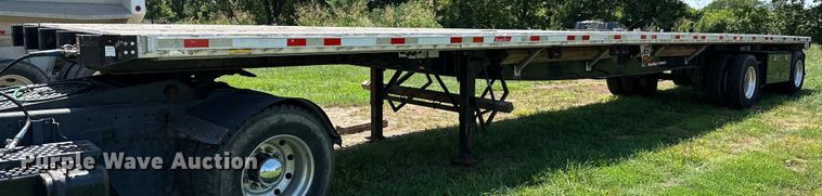 2016 Great Dane  flatbed trailer - OC9111